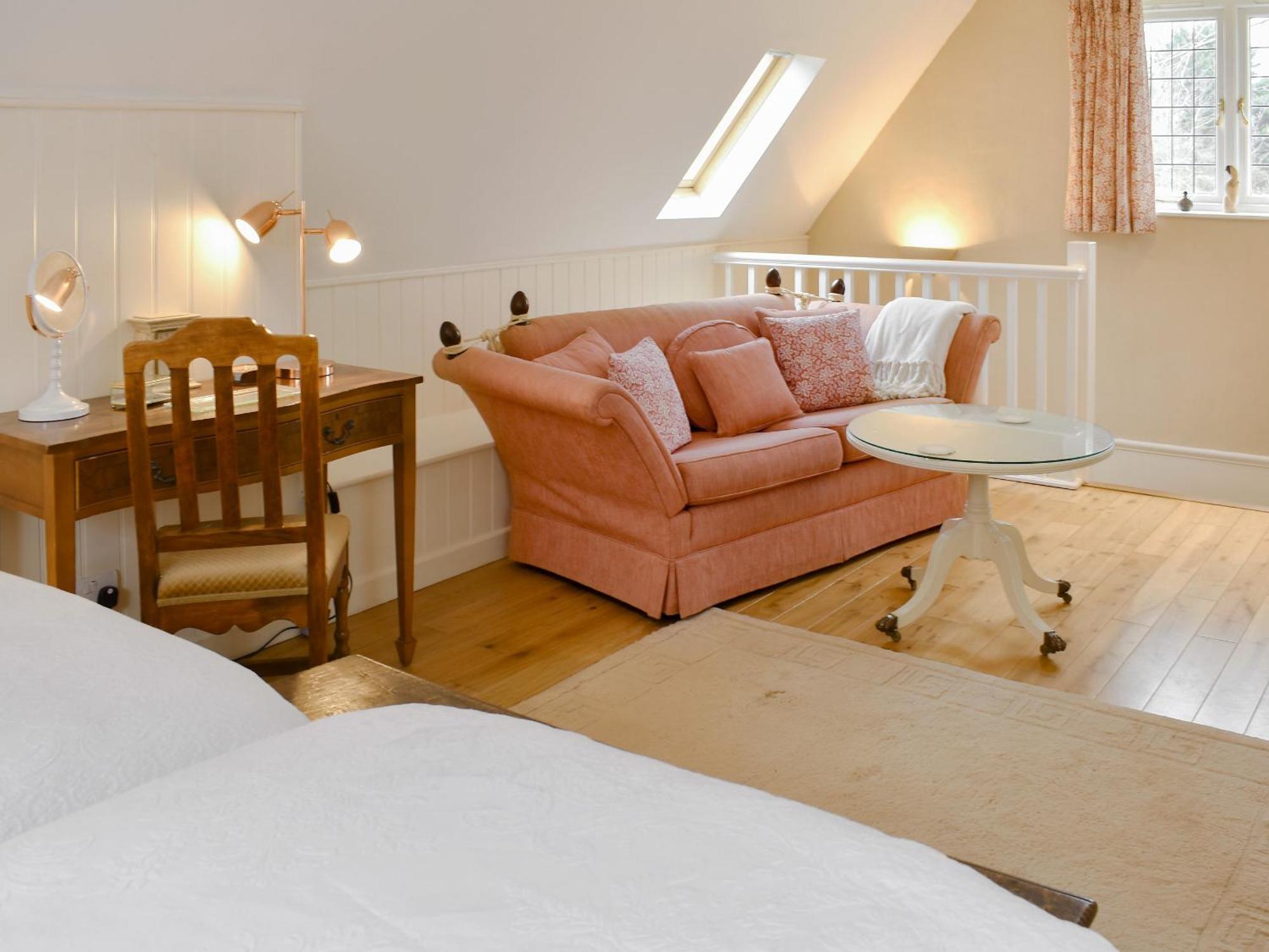 Goodwood Coach House Villa Westhampnett Buitenkant foto